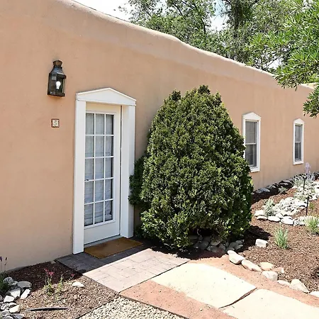 Dos Hermanas Casita 5 Downtown Courtyard Patio * Santa Fe