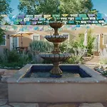 Hébergement de vacances Dos Hermanas Casita 5 Downtown Courtyard Patio *